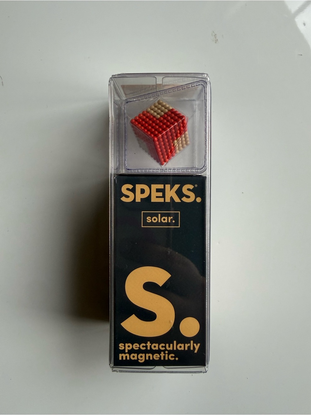 SPEKS Solar Magnetic Bead Cube - Red & Tan